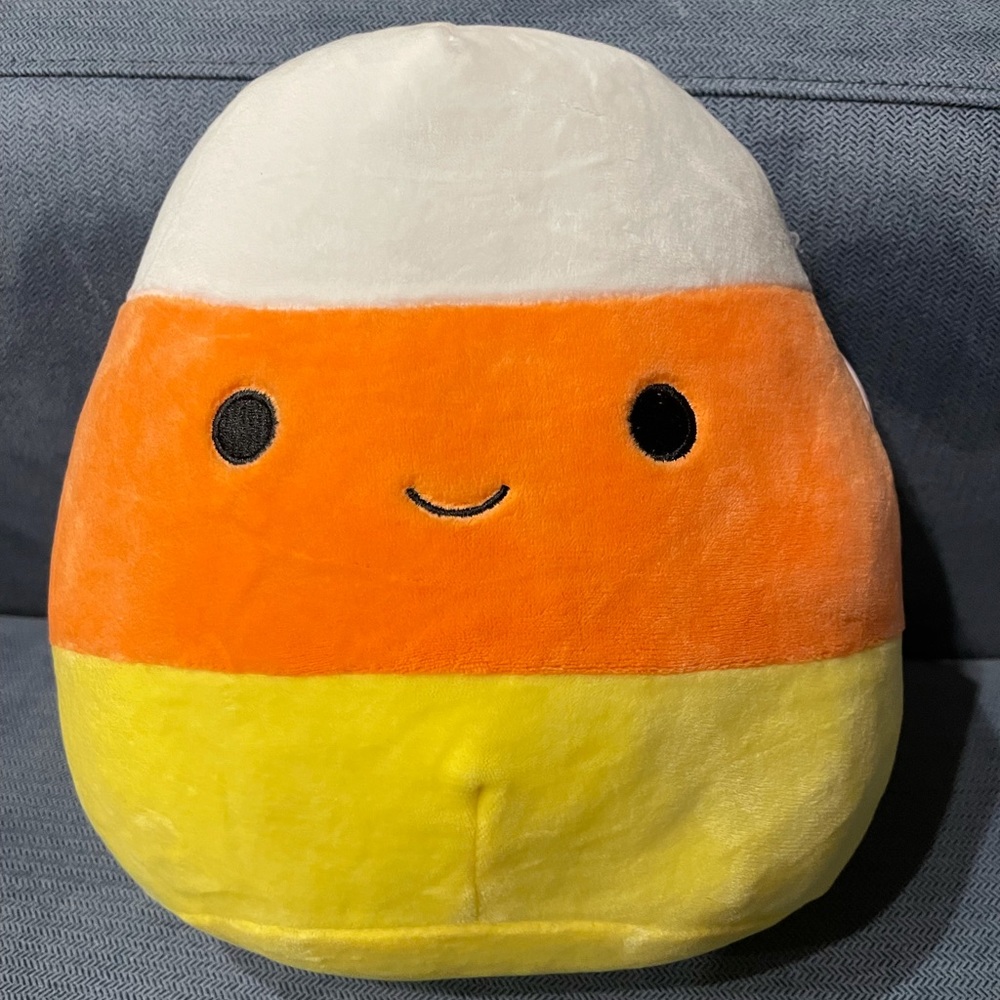 NWT 8 inch Cannon candy corn Squishmallow